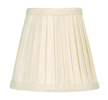  S316 - Off White Pleat Empire Silk Clip Shade